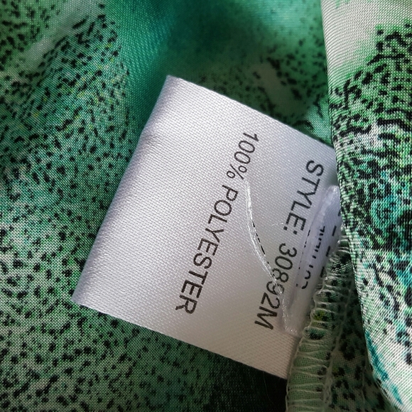 Silky Top from Laura - Picture 7 of 8